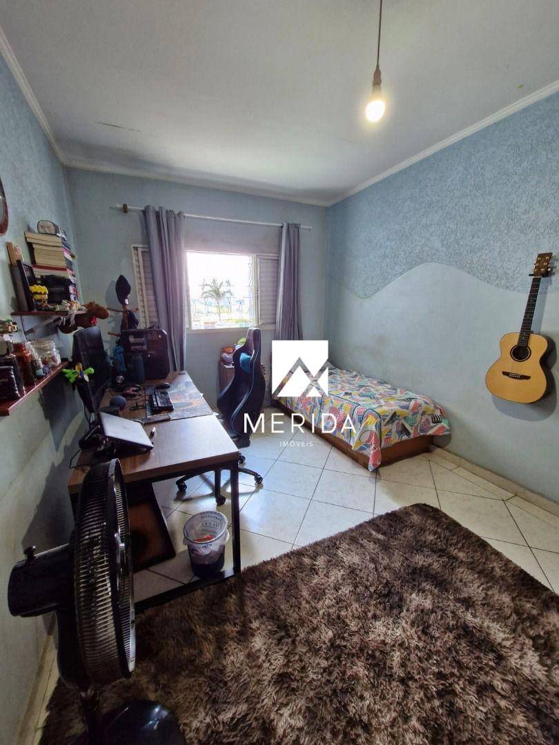 Sobrado à venda com 3 quartos, 237m² - Foto 25