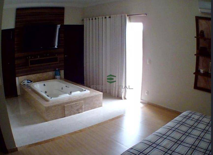 Casa de Condomínio à venda com 3 quartos, 350m² - Foto 9