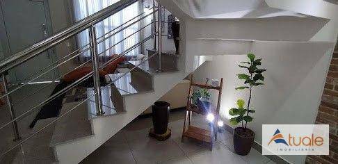 Casa de Condomínio à venda com 4 quartos, 223m² - Foto 3