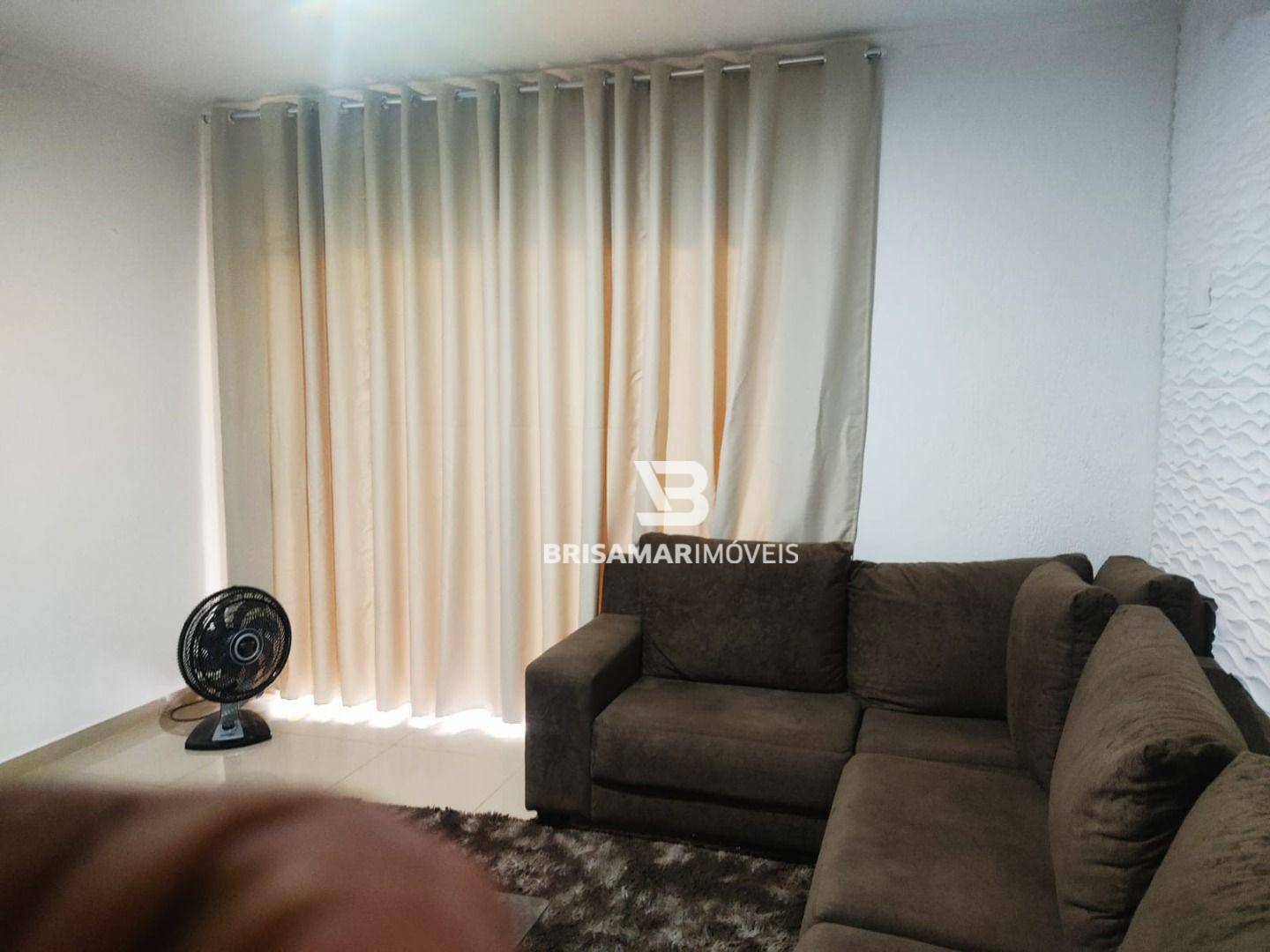 Chácara à venda com 3 quartos, 400m² - Foto 2