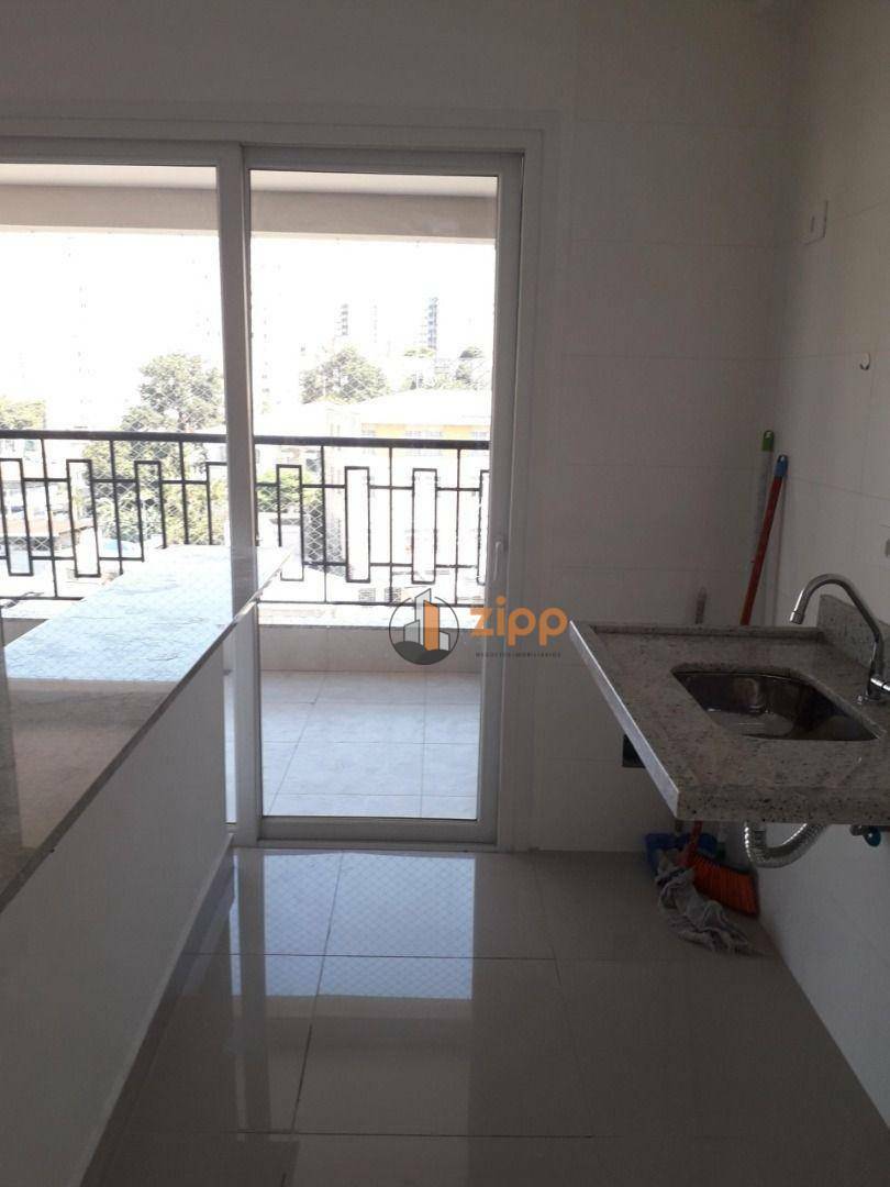 Apartamento para alugar com 1 quarto, 45m² - Foto 9