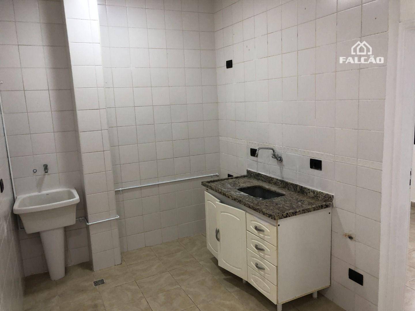 Apartamento para alugar com 2 quartos, 70m² - Foto 10