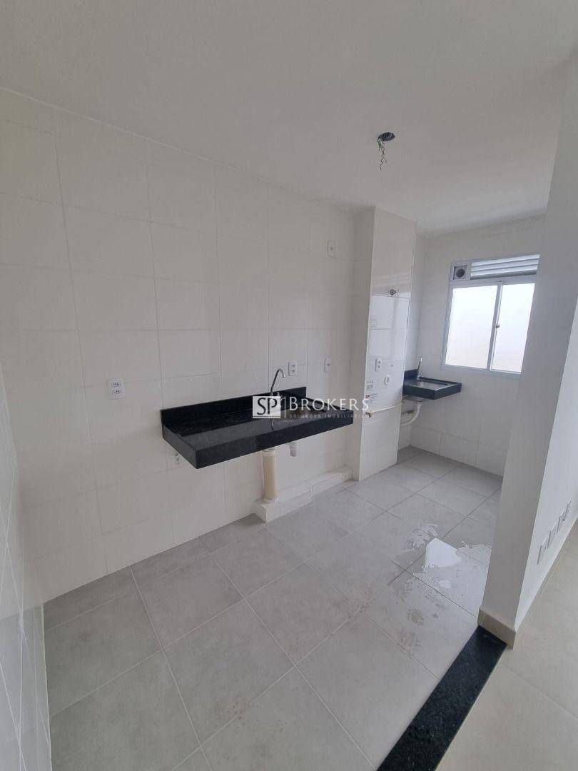 Apartamento à venda com 2 quartos, 42m² - Foto 5