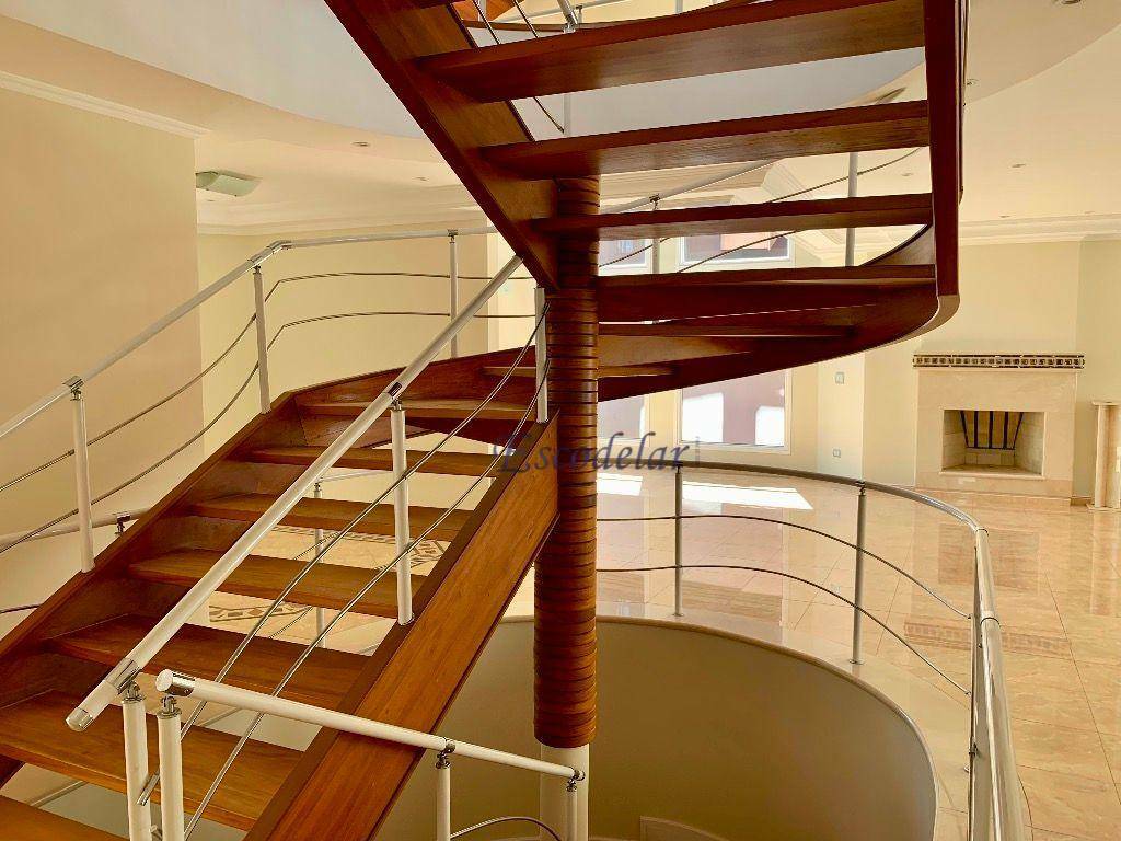 Casa à venda com 4 quartos, 550m² - Foto 9