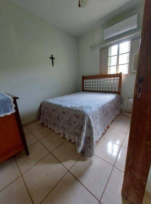 Chácara à venda com 3 quartos, 300m² - Foto 19