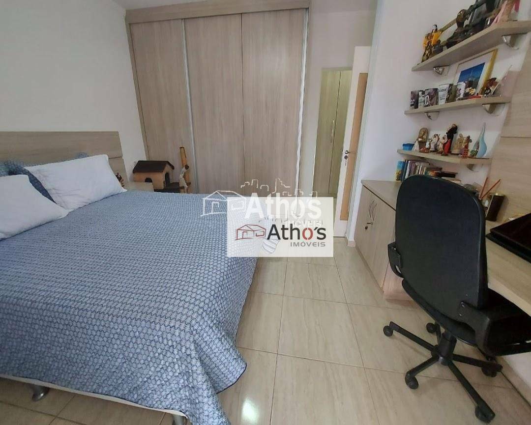 Sobrado à venda com 3 quartos, 181m² - Foto 21