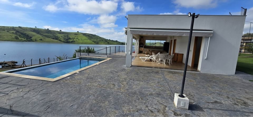 Chácara à venda com 3 quartos, 4000m² - Foto 8