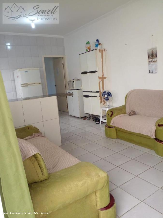 Casa à venda com 2 quartos, 50m² - Foto 2