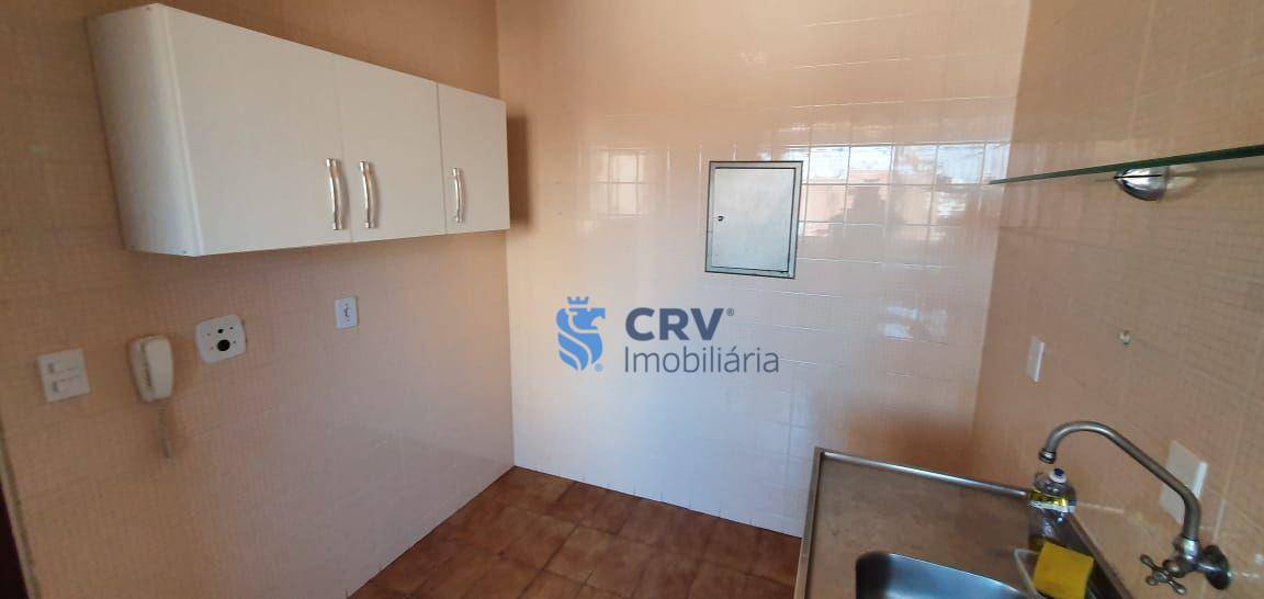 Apartamento à venda com 3 quartos, 70m² - Foto 4