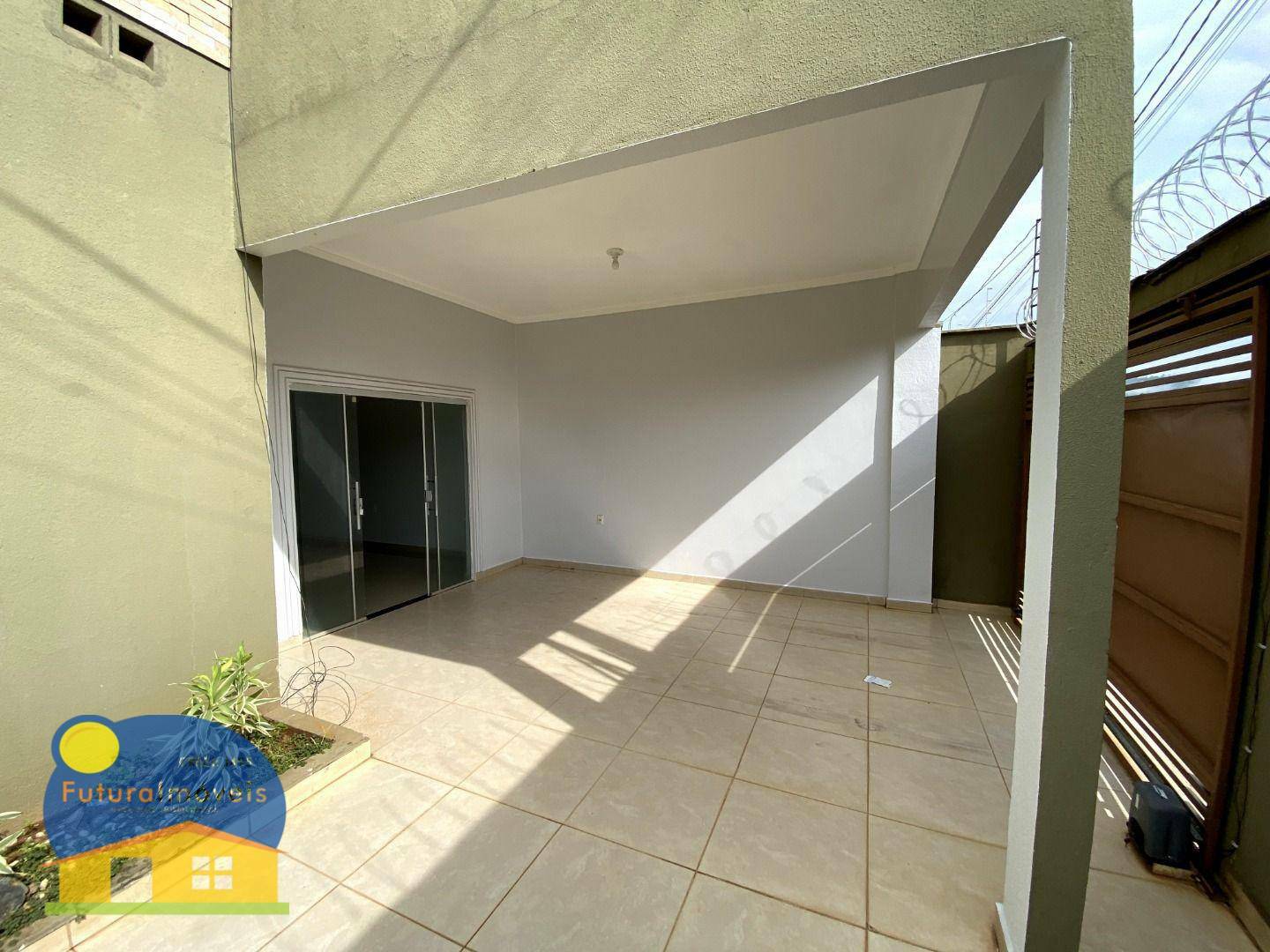 Casa à venda e aluguel com 3 quartos, 113m² - Foto 9