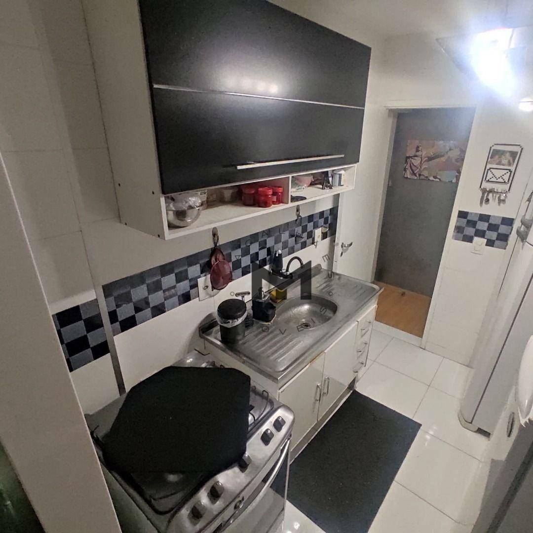 Apartamento à venda com 2 quartos, 65m² - Foto 5