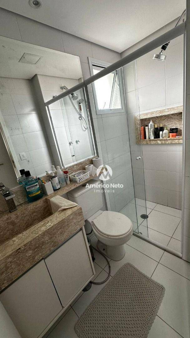 Apartamento à venda e aluguel com 2 quartos, 72m² - Foto 23