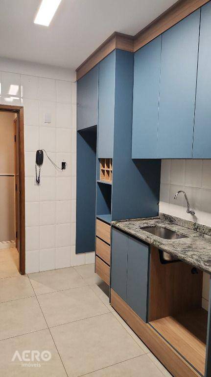 Apartamento à venda com 2 quartos, 75m² - Foto 14