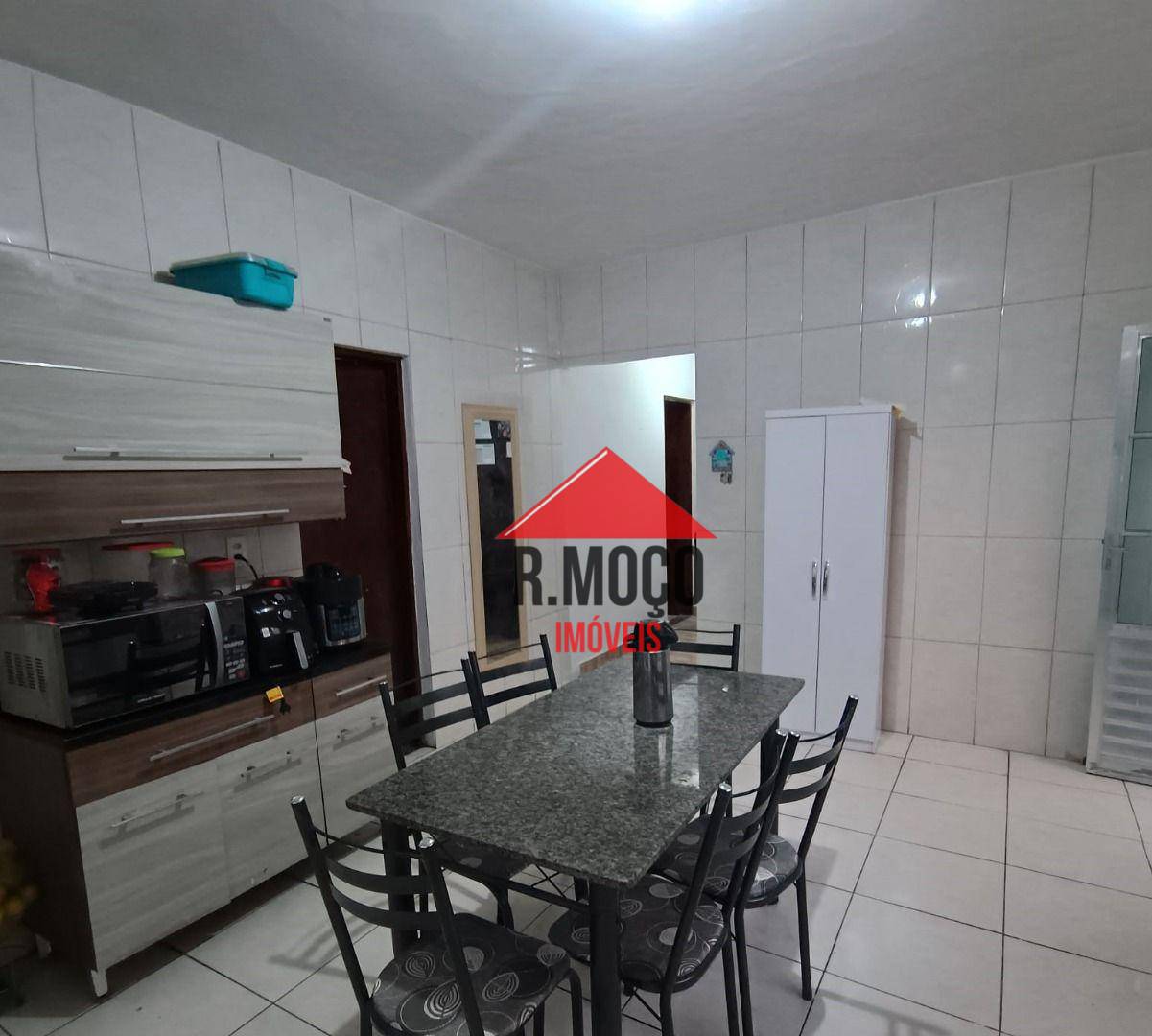 Casa à venda com 3 quartos, 150m² - Foto 14