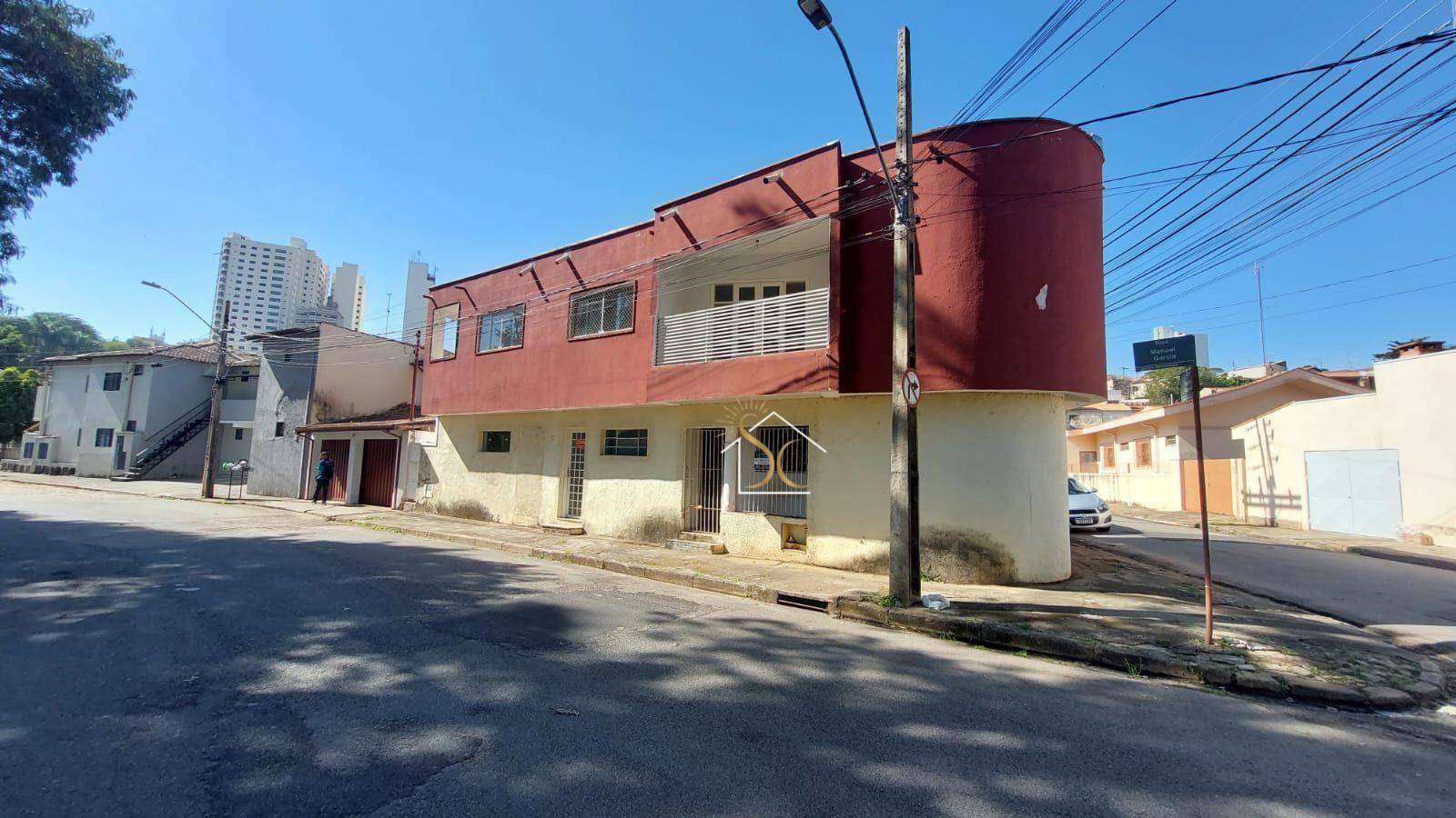 Casa para alugar com 2 quartos, 130m² - Foto 2