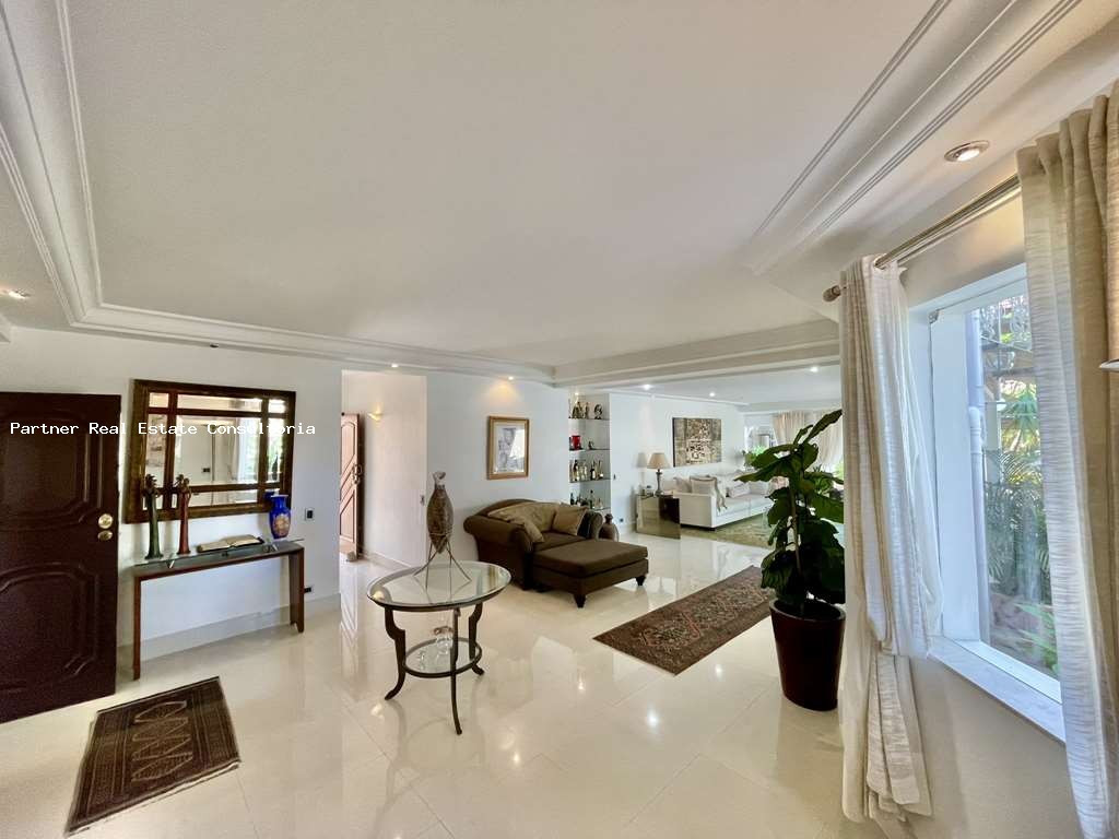 Casa à venda com 4 quartos, 1082m² - Foto 7