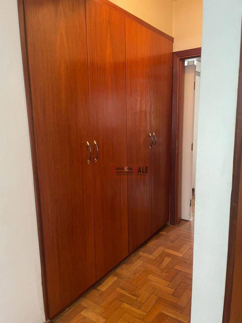 Apartamento à venda com 2 quartos, 110m² - Foto 12