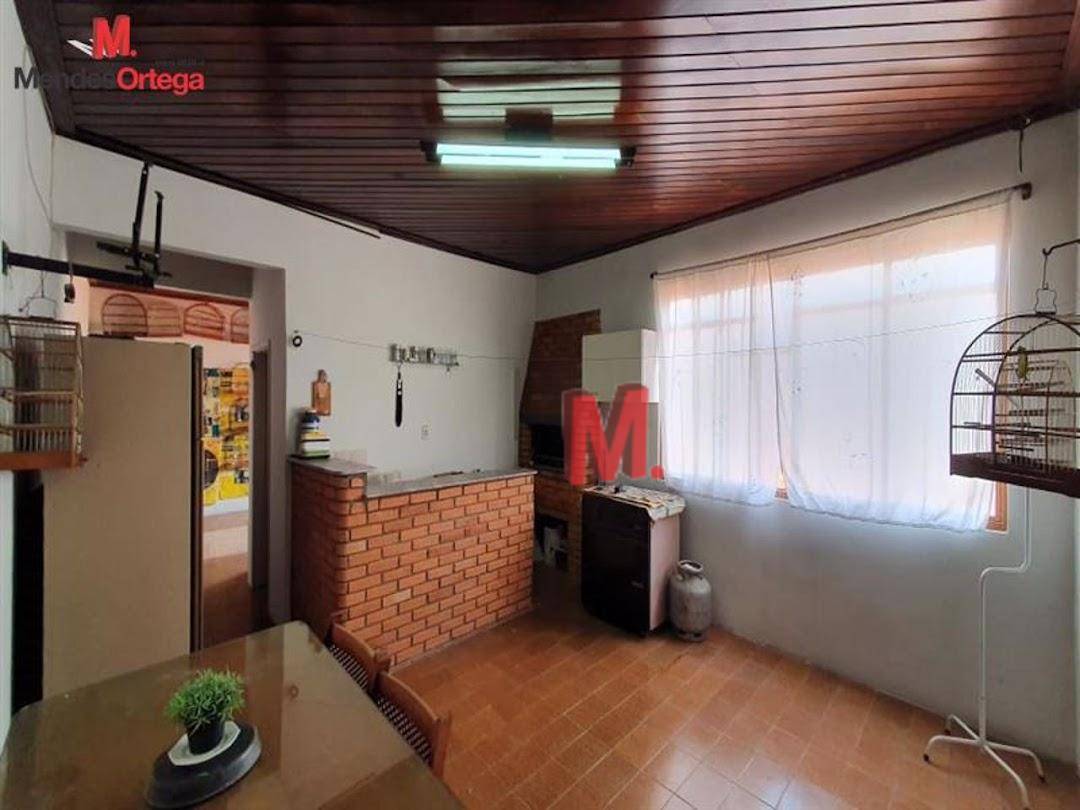 Casa à venda com 3 quartos, 197m² - Foto 21