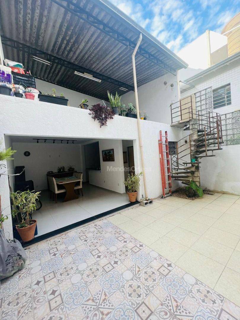 Casa à venda com 3 quartos, 163m² - Foto 35