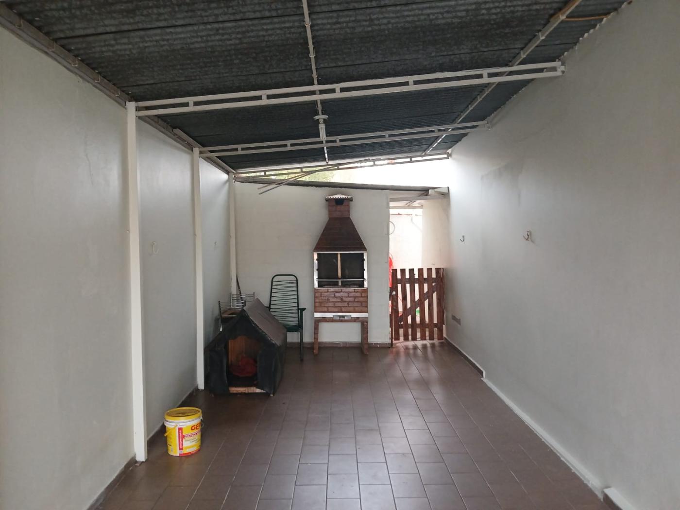 Casa à venda com 3 quartos, 300m² - Foto 9