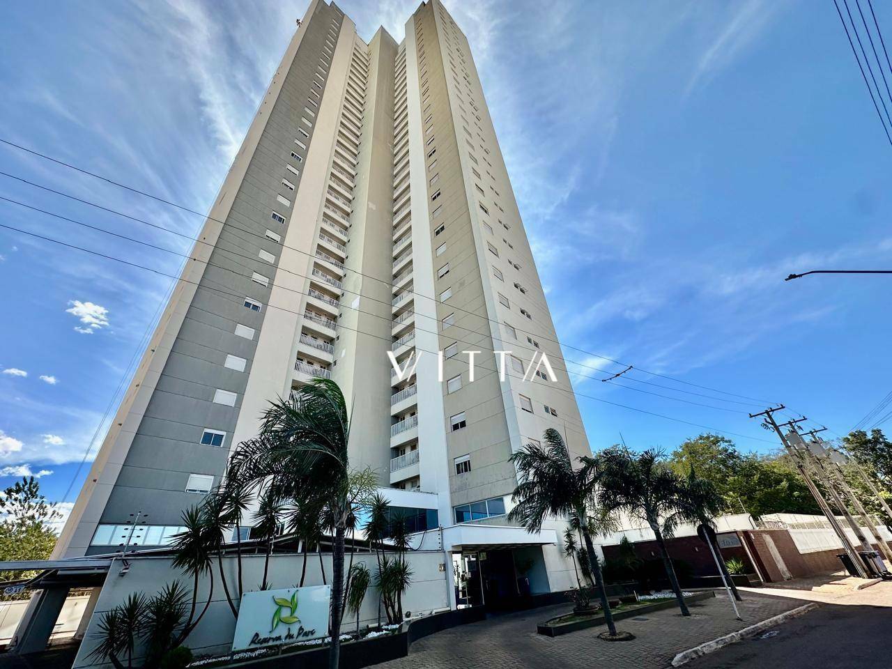Apartamento à venda com 4 quartos, 151m² - Foto 1