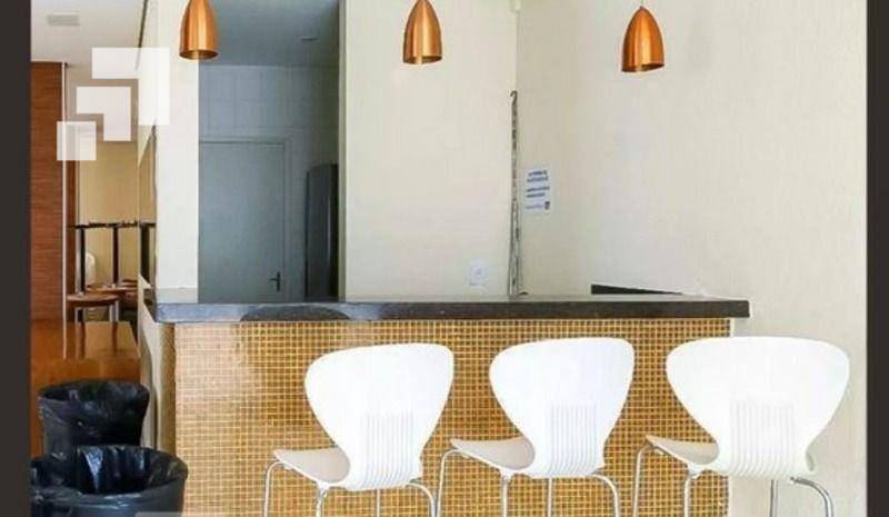 Apartamento à venda com 2 quartos, 62m² - Foto 40