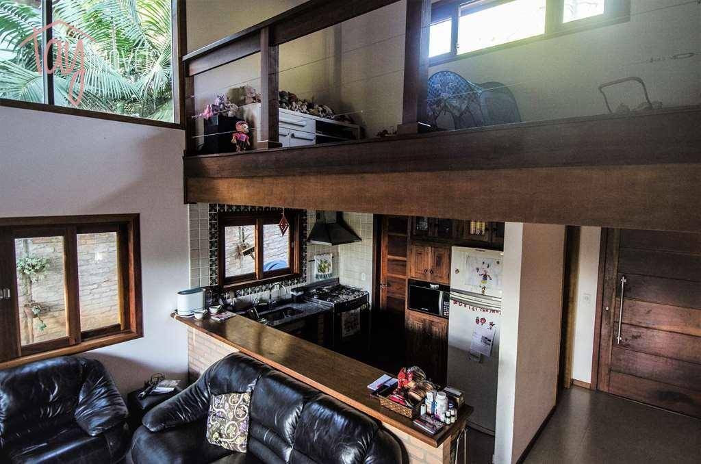 Casa à venda com 3 quartos, 130m² - Foto 14