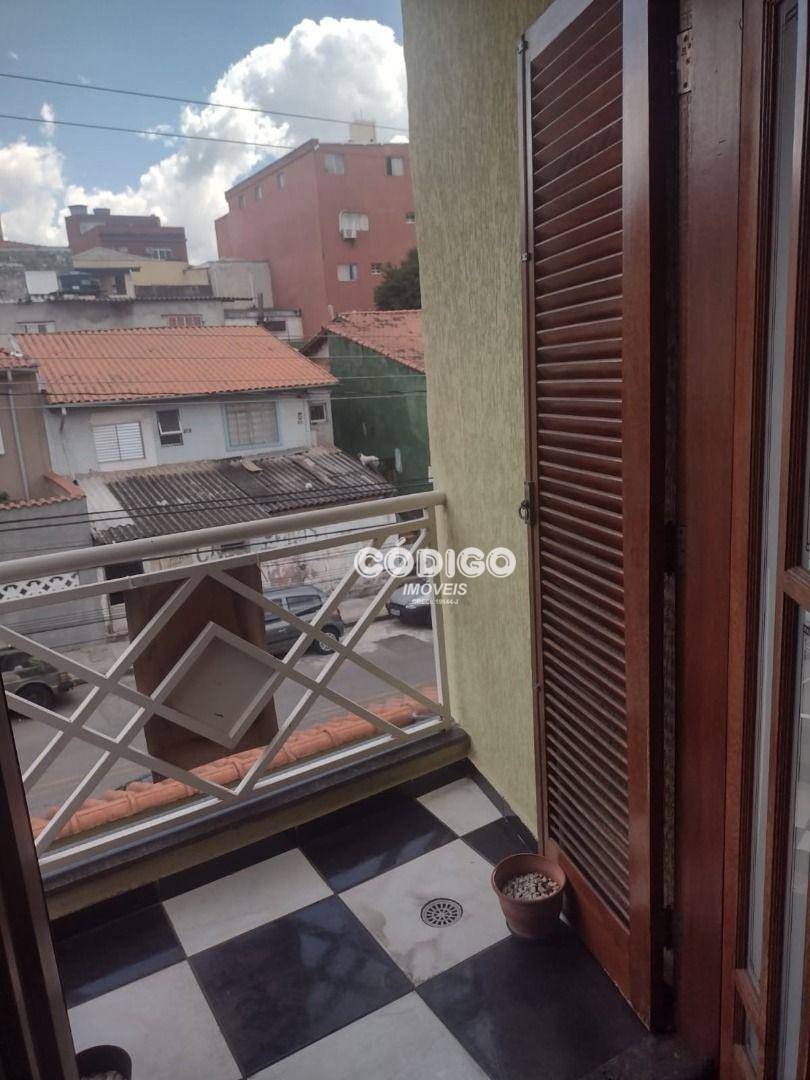 Sobrado à venda com 3 quartos, 203m² - Foto 25