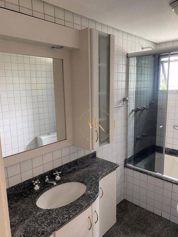 Apartamento à venda com 3 quartos, 134m² - Foto 22