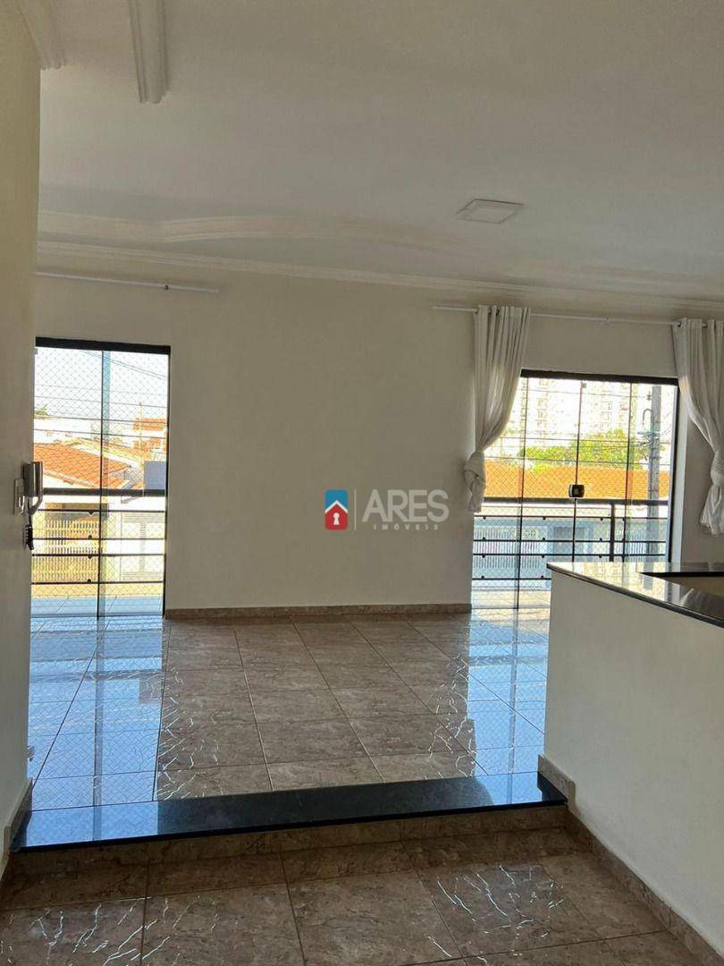 Casa para alugar com 3 quartos, 460m² - Foto 17