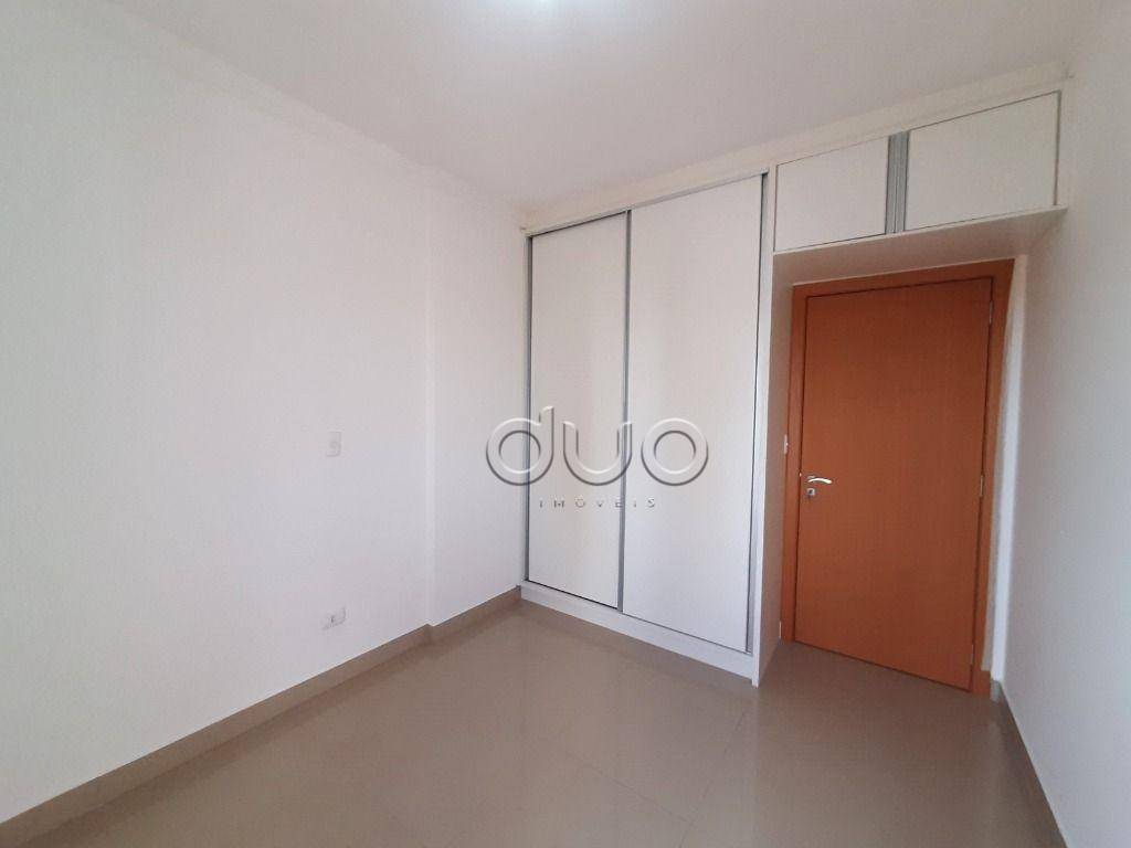 Apartamento para alugar com 3 quartos, 128m² - Foto 13