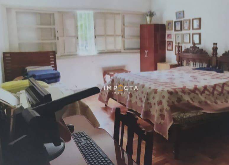 Casa à venda com 4 quartos, 300m² - Foto 8