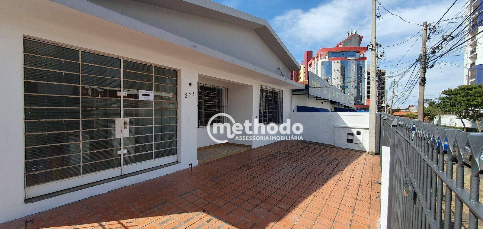 Casa para alugar com 5 quartos, 224m² - Foto 2