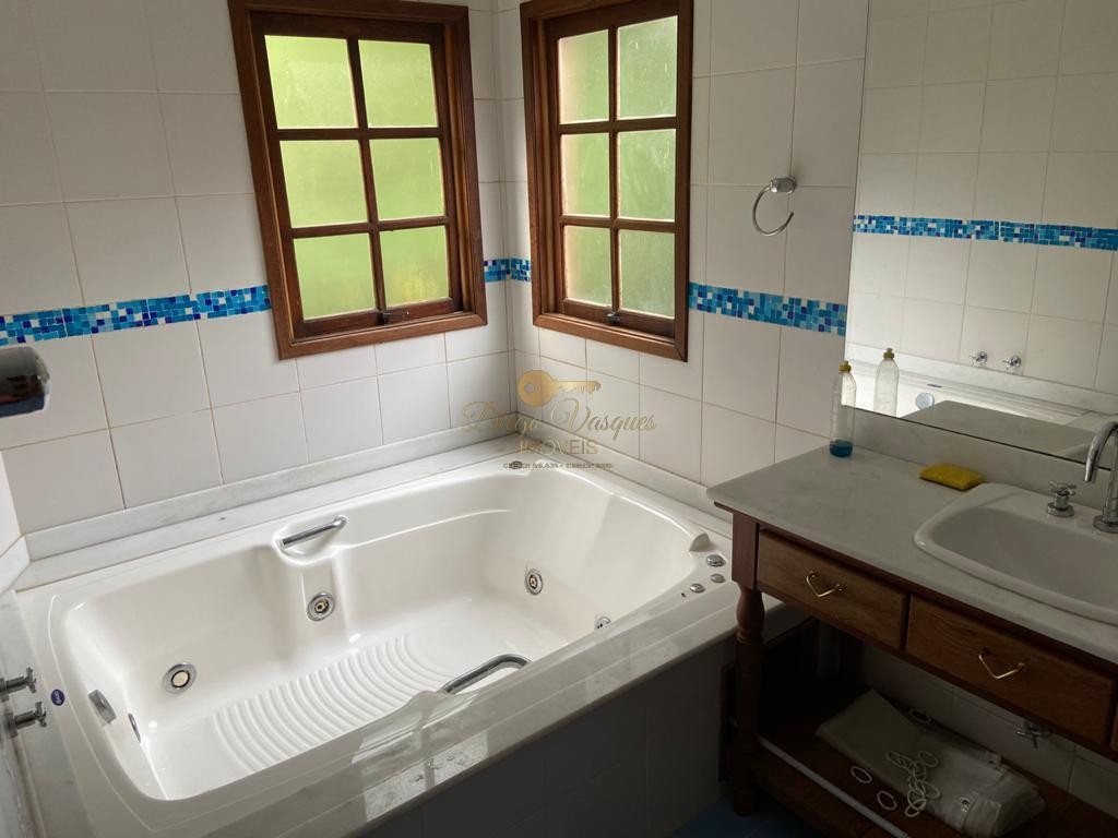 Casa de Condomínio à venda com 4 quartos, 1240m² - Foto 13