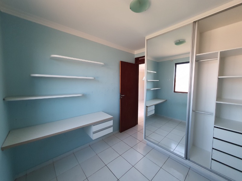 Apartamento à venda com 2 quartos, 69m² - Foto 11