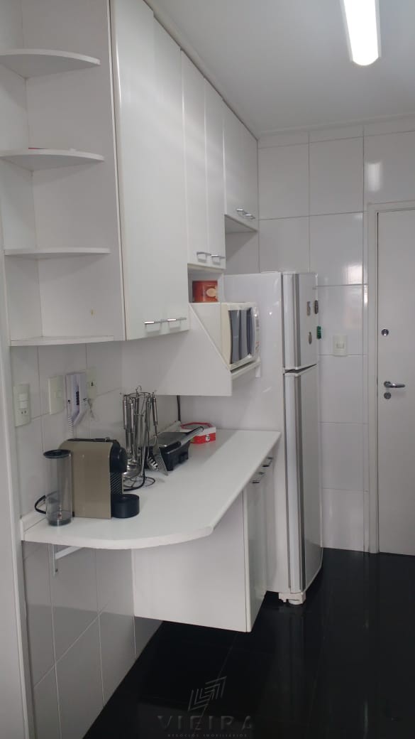 Apartamento à venda com 2 quartos, 75m² - Foto 8