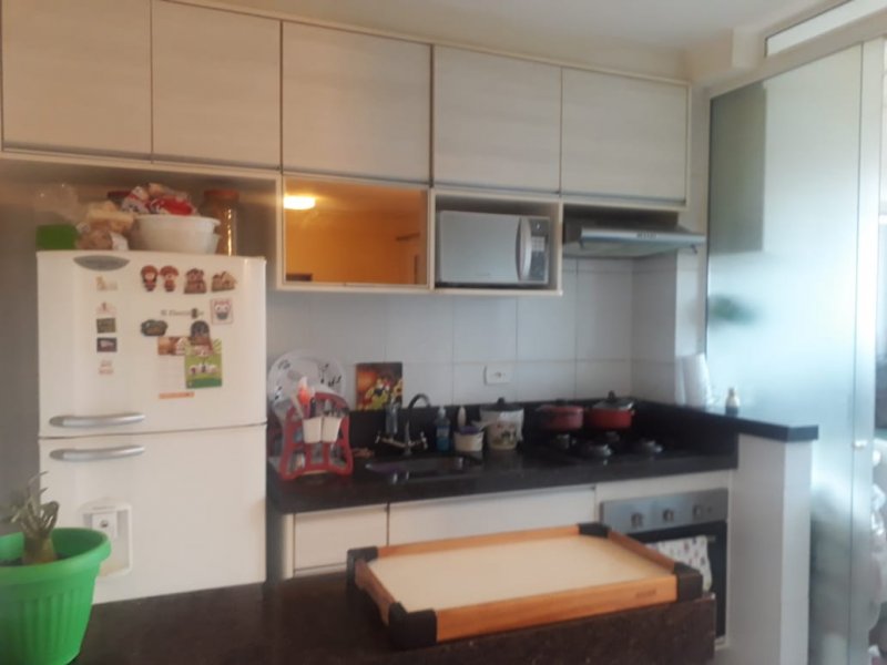 Apartamento à venda com 2 quartos, 57m² - Foto 11