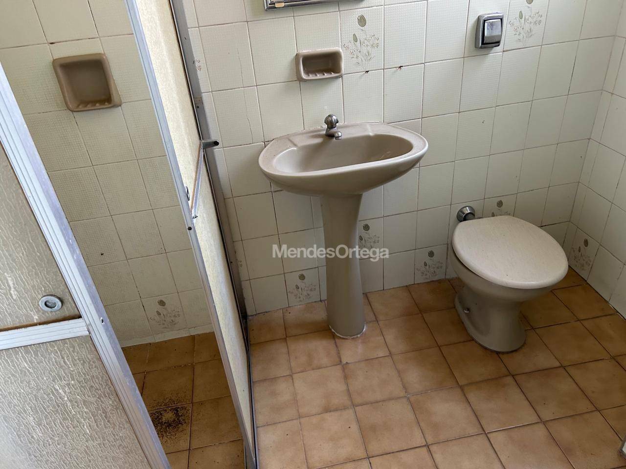 Casa à venda com 2 quartos, 90m² - Foto 17
