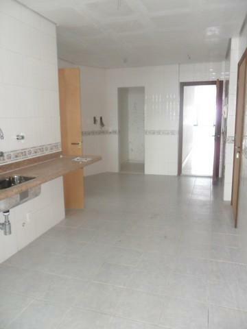 Apartamento à venda e aluguel com 4 quartos, 225m² - Foto 19