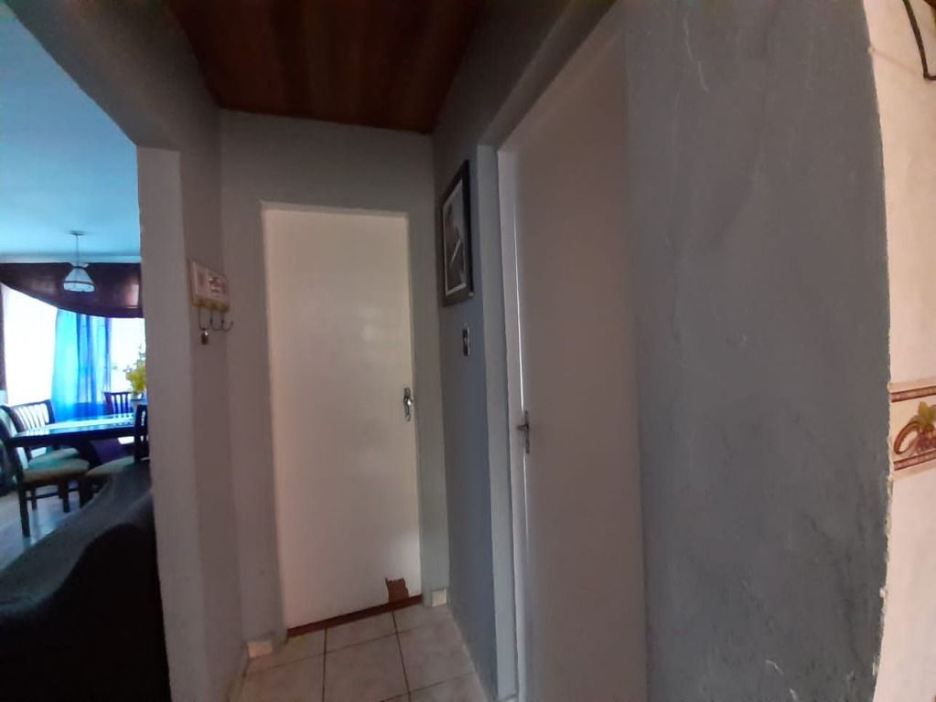 Casa à venda com 2 quartos, 255m² - Foto 8