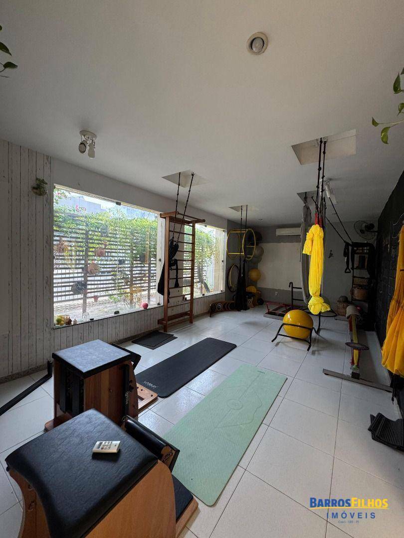 Loja-Salão, 300 m² - Foto 1