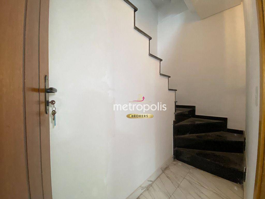 Sobrado à venda com 2 quartos, 90m² - Foto 4