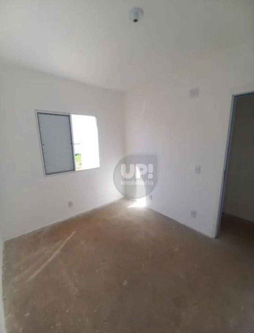 Casa à venda com 3 quartos, 67m² - Foto 6