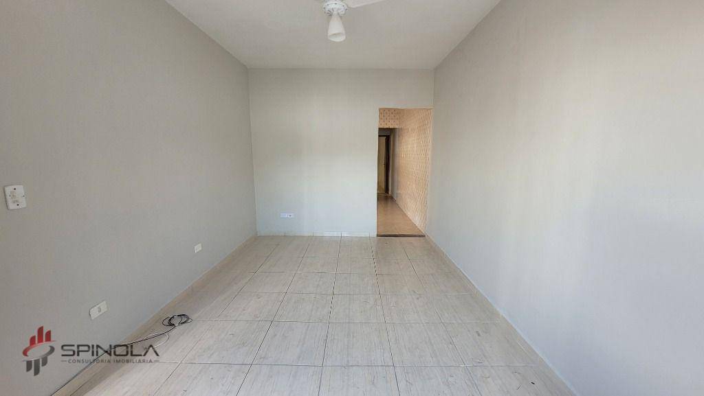 Casa à venda com 1 quarto, 70m² - Foto 5