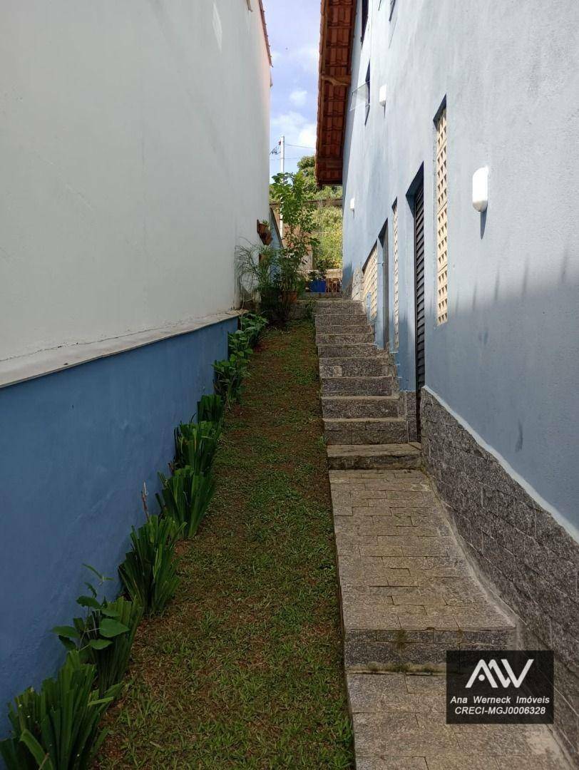 Chácara à venda com 3 quartos, 250m² - Foto 26