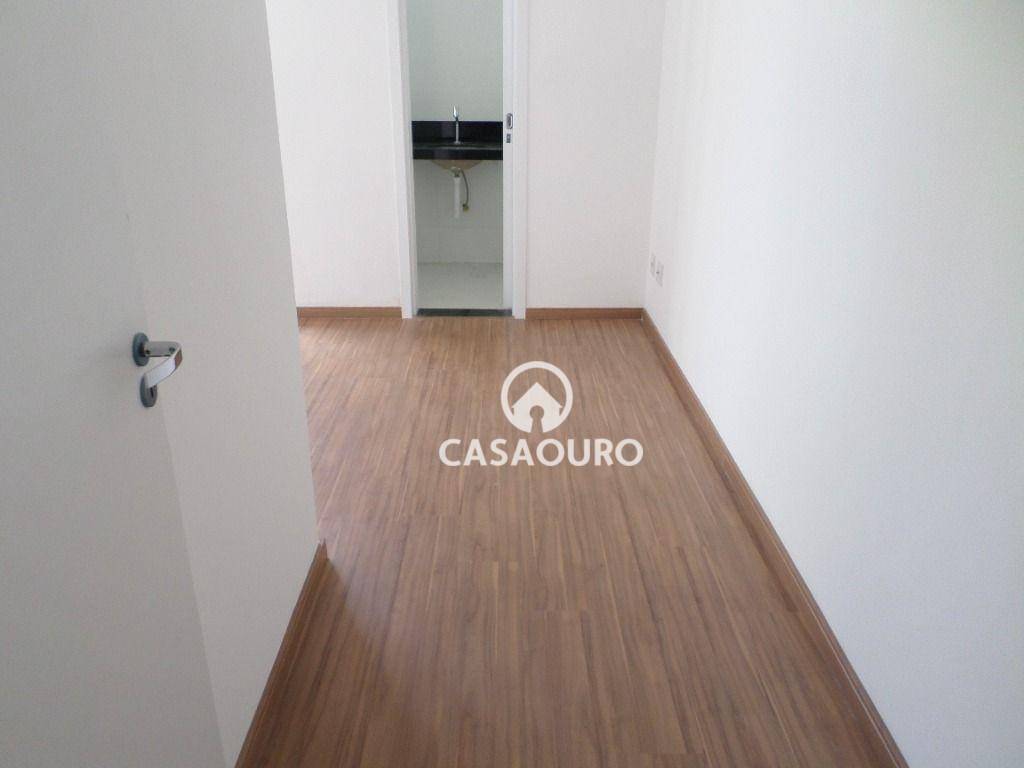 Apartamento à venda com 2 quartos, 68m² - Foto 7