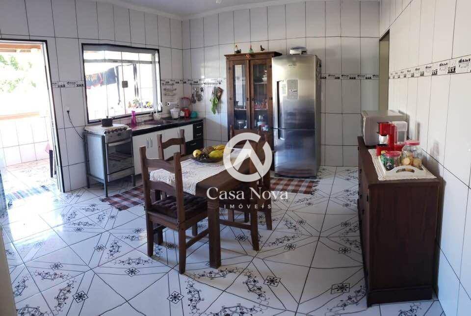 Casa à venda com 2 quartos, 184m² - Foto 5