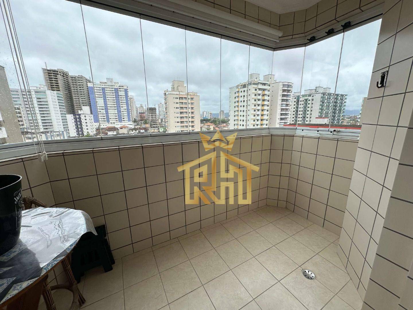 Apartamento à venda com 1 quarto, 61m² - Foto 2