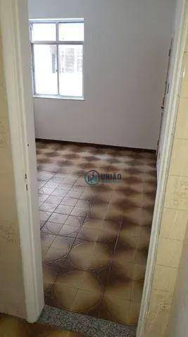 Apartamento à venda com 2 quartos, 55m² - Foto 11