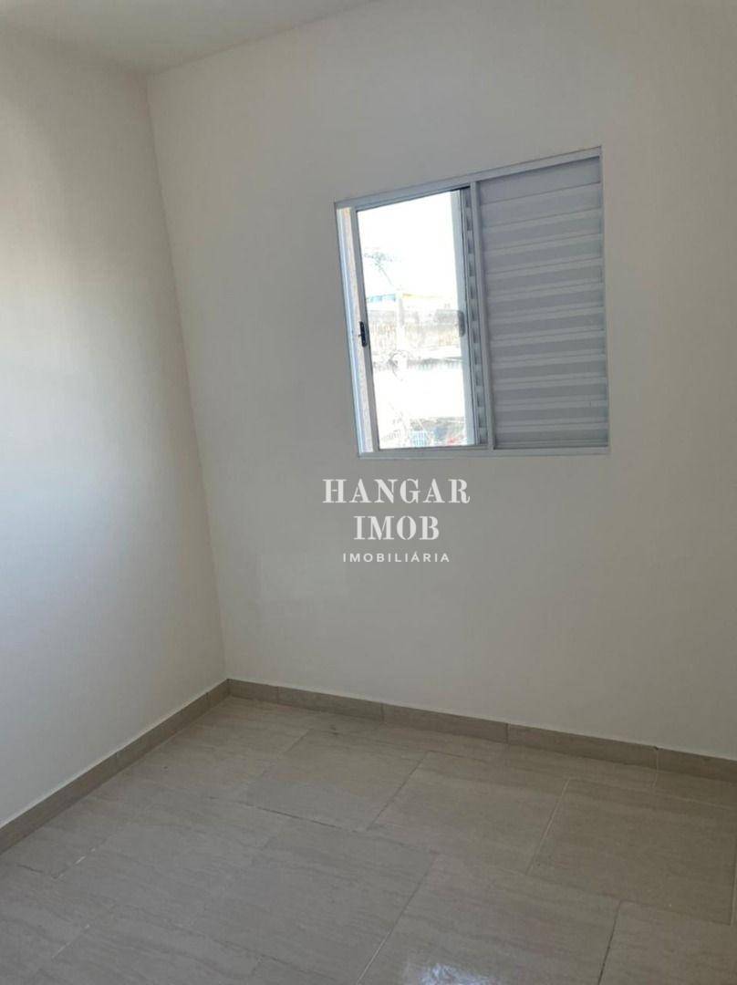 Apartamento à venda com 2 quartos, 40m² - Foto 11